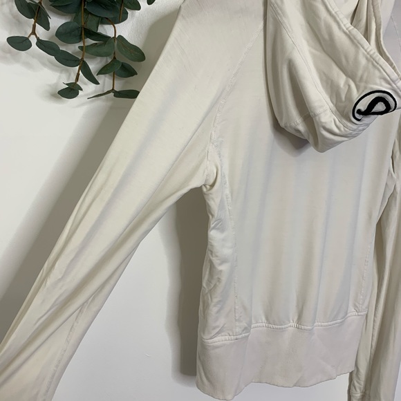 Lululemon white scuba hooded zip up jacket - Picture 8 of 8